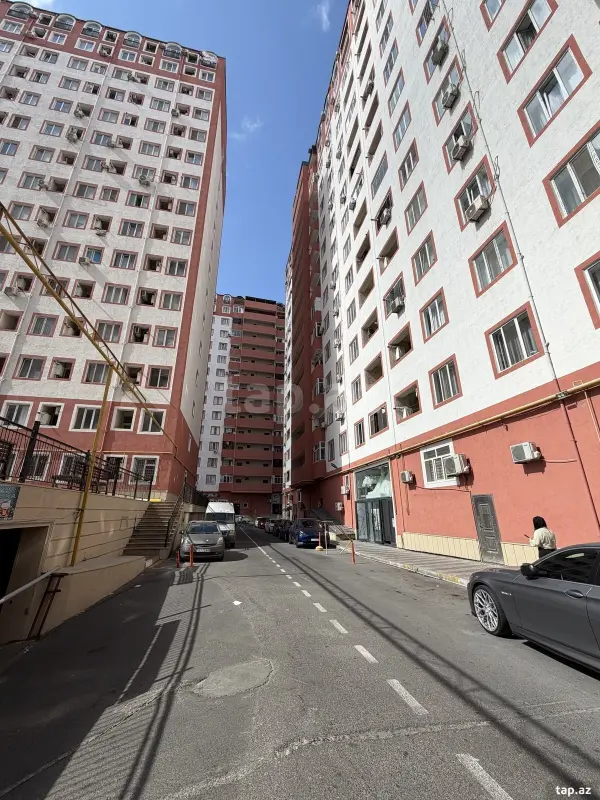 Satılır 2 otaqlı yeni tikili 66 m²