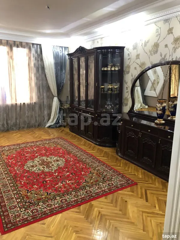 Kirayə verilir 3 otaqlı mənzil 80 m²