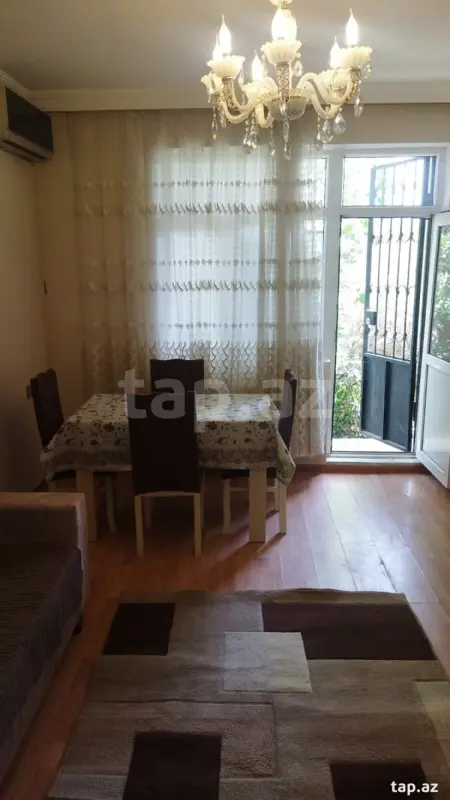 Kirayə verilir 2 otaqlı mənzil 38 m²