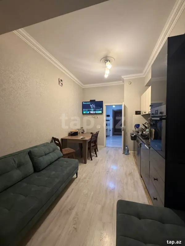 Kirayə verilir 2 otaqlı yeni tikili 98 m²