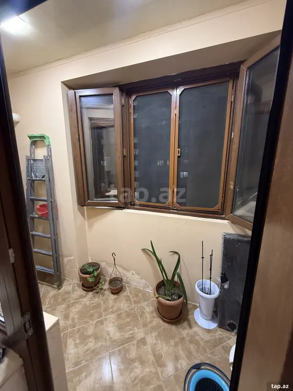 Satılır 4 otaqlı yeni tikili 129 m²