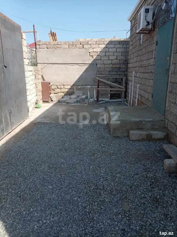 Satılır 5 otaqlı həyət evi 110 m²