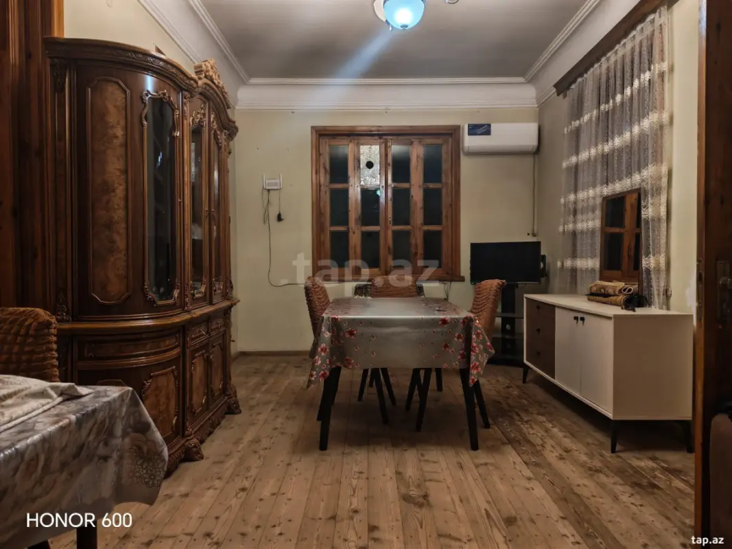 Satılır 4 otaqlı həyət evi 80 m²