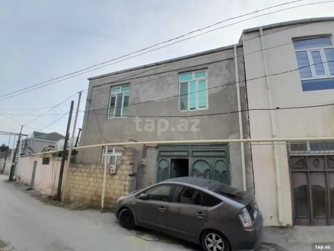 Satılır 5 otaqlı həyət evi 120 m²