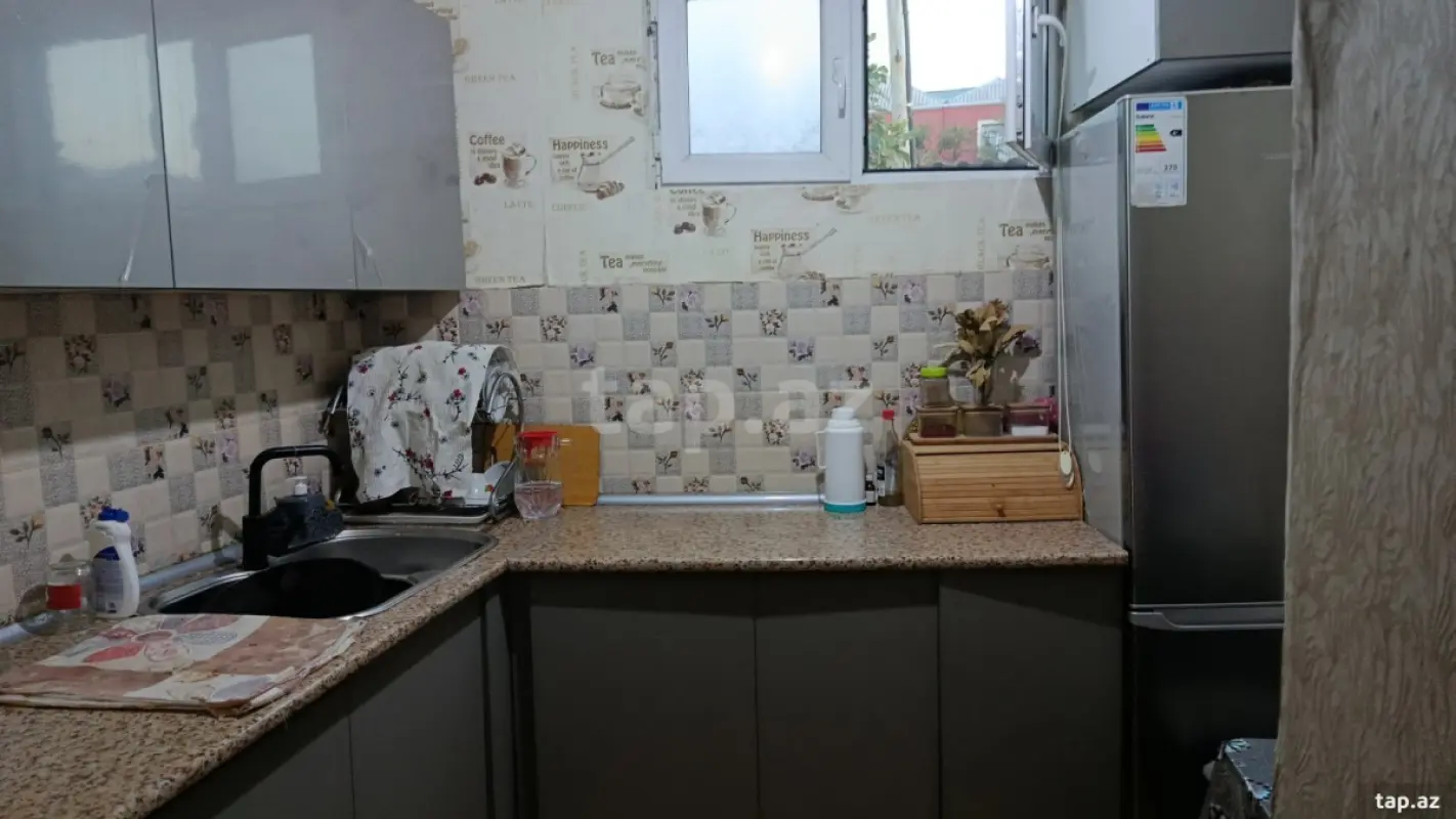 Satılır 4 otaqlı həyət evi 120 m²