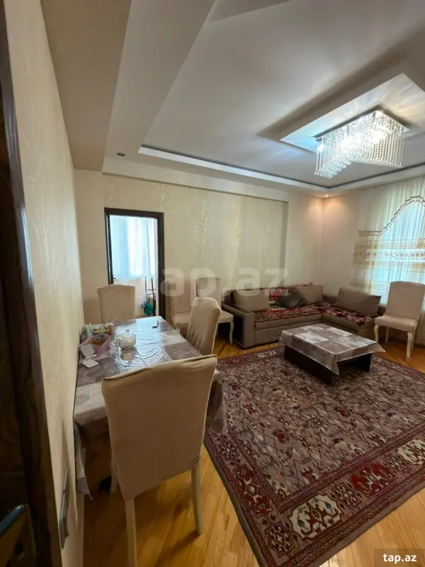 Satılır 3 otaqlı yeni tikili 70 m²