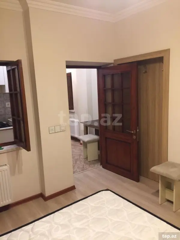 Kirayə verilir 1 otaqlı yeni tikili 35 m²