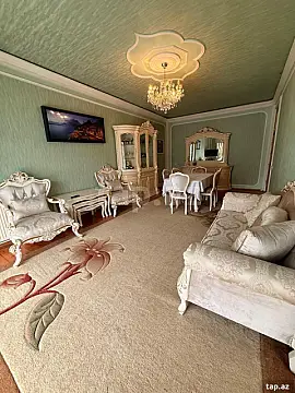 Kirayə verilir 5 otaqlı həyət evi 400 m² — Gəncə 5 otaq 400.00 m²