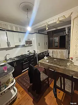 Kirayə verilir 4 otaqlı mənzil 100 m² — Gəncə 4 otaq 100.00 m²