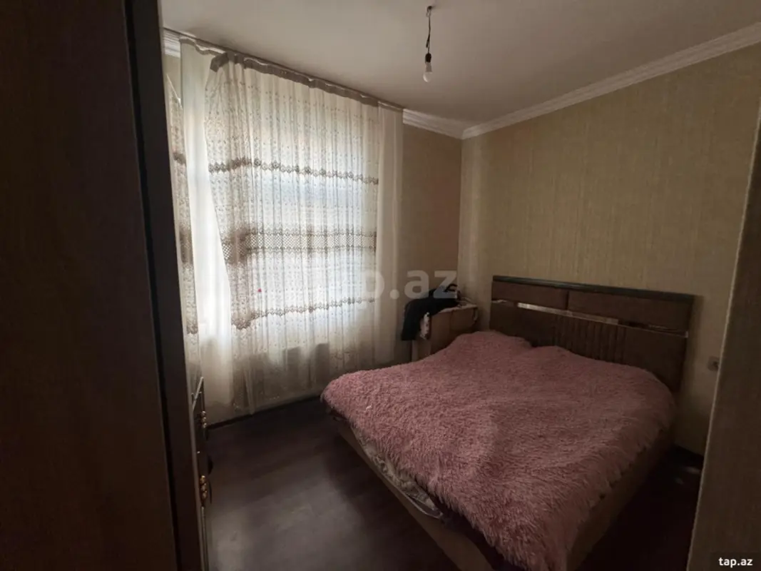 Satılır 2 otaqlı yeni tikili 60 m²