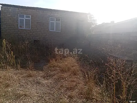 Satılır 3 otaqlı həyət evi 300 m² — Bakı, Binəqədi 3 otaq 300.00 m²