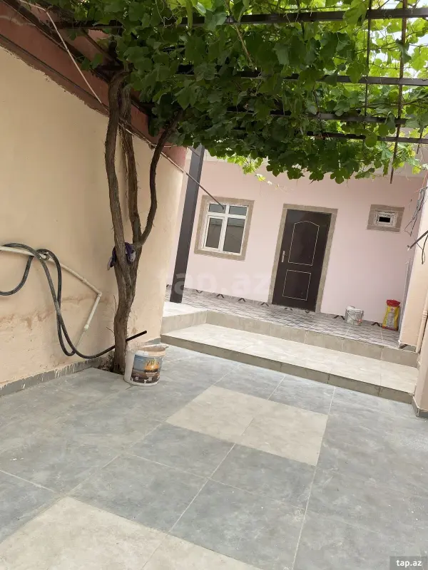 Satılır 5 otaqlı yeni tikili 150 m²