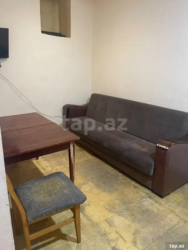 Satılır 2 otaqlı həyət evi 30 m²