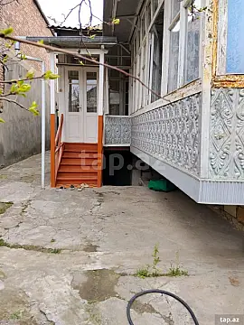 Satılır 3 otaqlı həyət evi 100 m² — Gəncə 3 otaq 100.00 m²