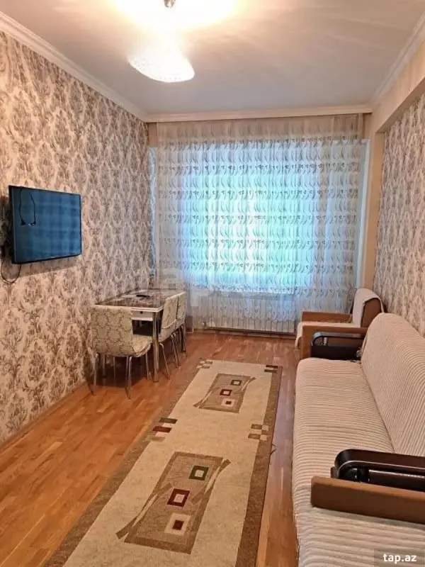 Kirayə verilir 2 otaqlı yeni tikili 50 m²