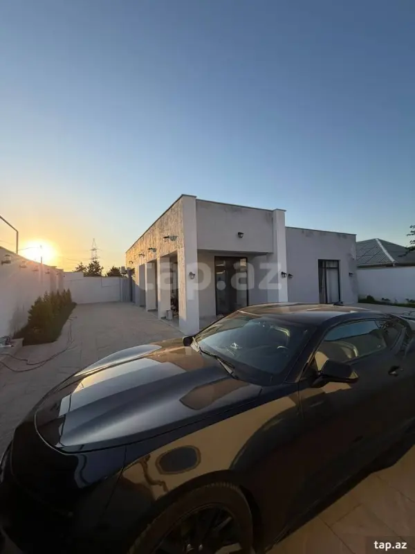 Satılır 4 otaqlı həyət evi 148 m²