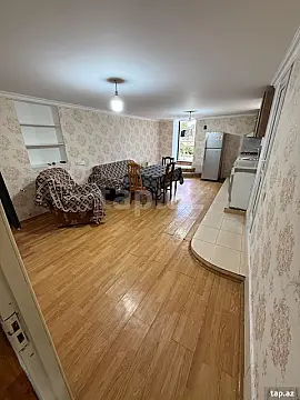 Kirayə verilir 2 otaqlı həyət evi 50 m² — Bakı, Bakıxanov 2 otaq 50.00 m²