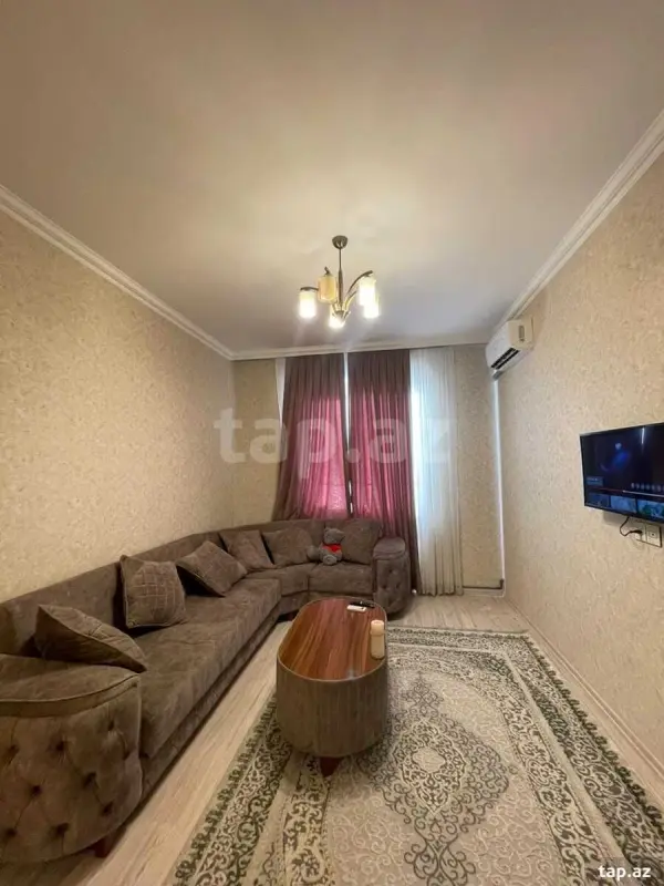 Kirayə verilir 2 otaqlı yeni tikili 50 m²