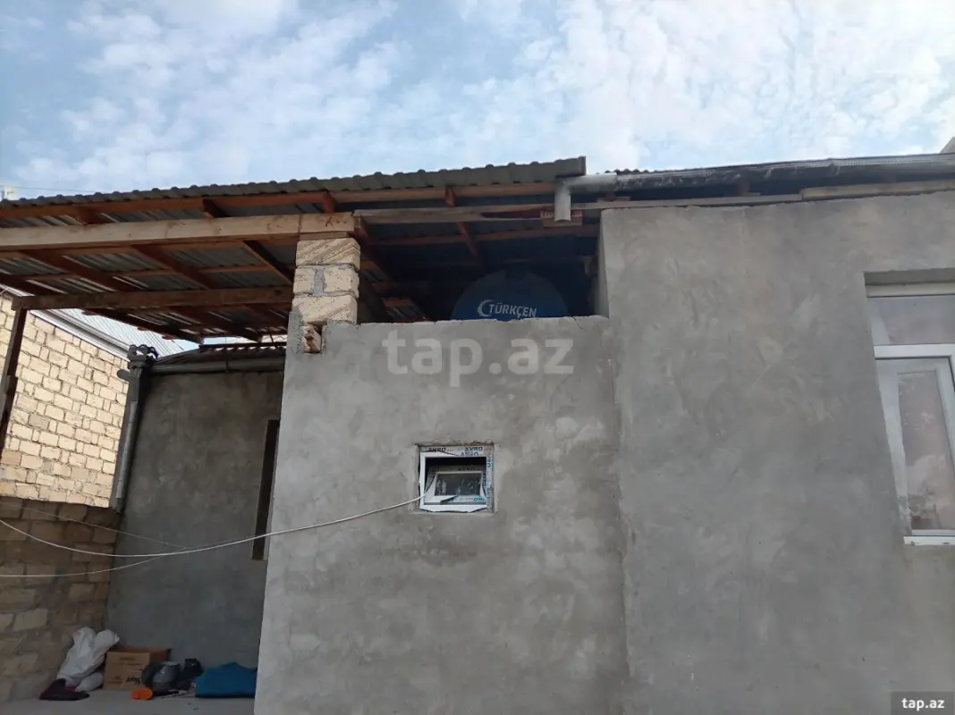 Satılır 3 otaqlı həyət evi 150 m²