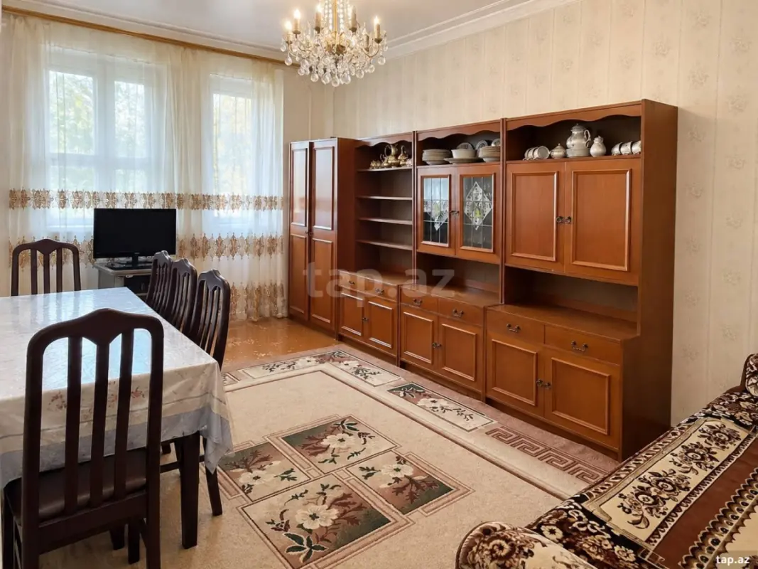 Satılır 4 otaqlı mənzil 83 m²