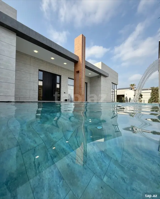 Kirayə verilir 5 otaqlı həyət evi 300 m²