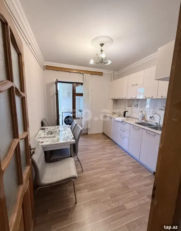 Kirayə verilir 3 otaqlı mənzil 70 m²