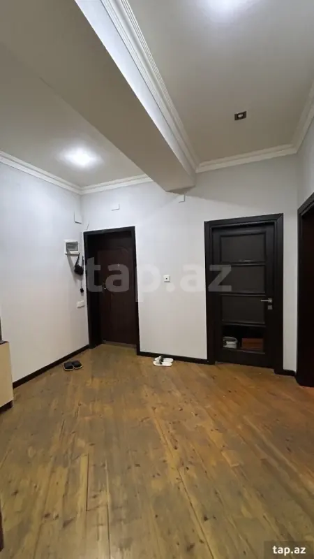 Kirayə verilir 3 otaqlı yeni tikili 90 m²