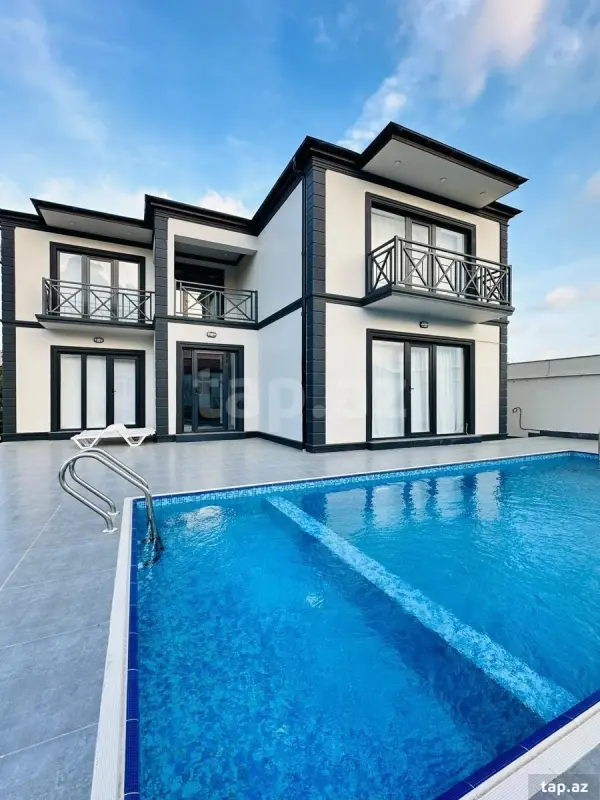 Kirayə verilir 6 otaqlı həyət evi 300 m²