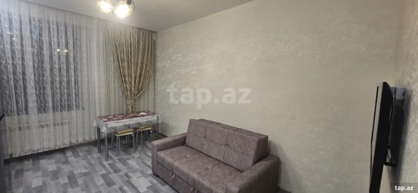 Kirayə verilir 2 otaqlı yeni tikili 50 m²