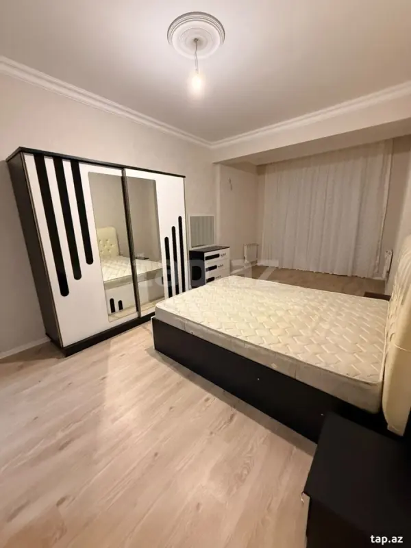 Kirayə verilir 2 otaqlı yeni tikili 80 m²