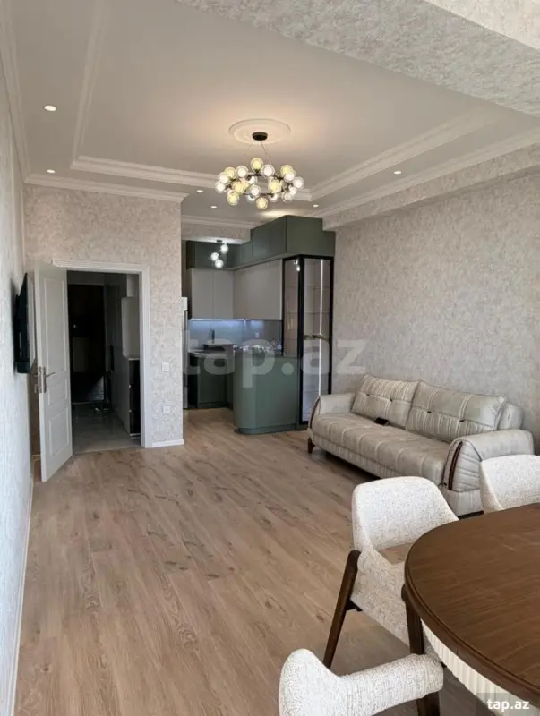 Kirayə verilir 2 otaqlı yeni tikili 73 m²