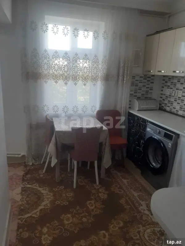 Satılır 3 otaqlı mənzil 68 m²