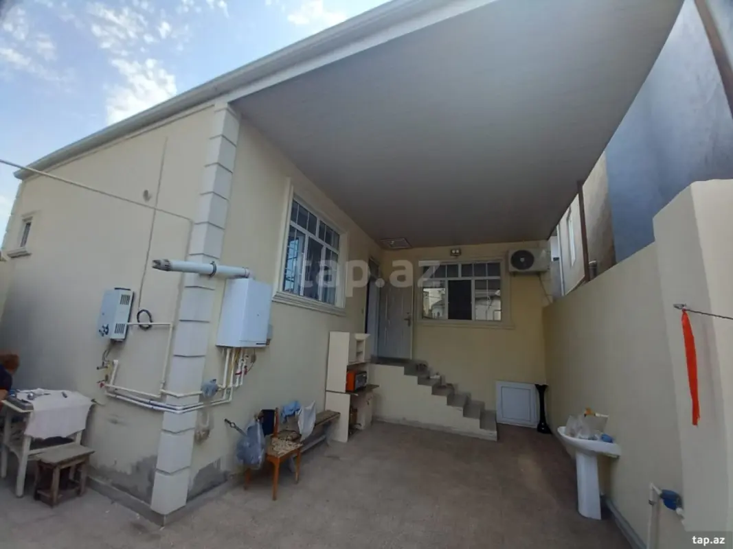 Kirayə verilir 4 otaqlı həyət evi 130 m²