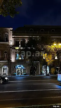 Satılır 4 otaqlı mənzil 130 m² — Bakı, Səbail 4 otaq 130.00 m²