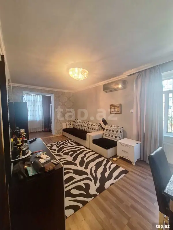 Satılır 3 otaqlı mənzil 55 m²