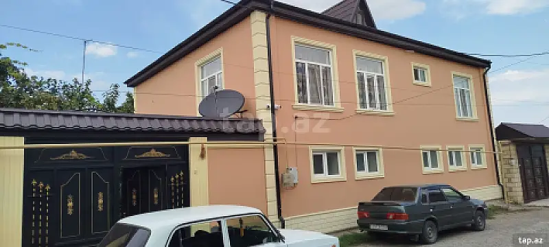 Kirayə verilir 6 otaqlı həyət evi 125 m² — Quba 6 otaq 125.00 m²