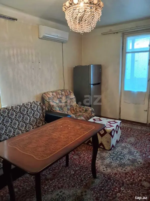 Kirayə verilir 2 otaqlı mənzil 40 m²