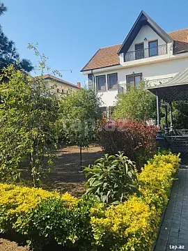 Satılır 9 otaqlı həyət evi 500 m² — Bakı, Buzovna 9 otaq 500.00 m²