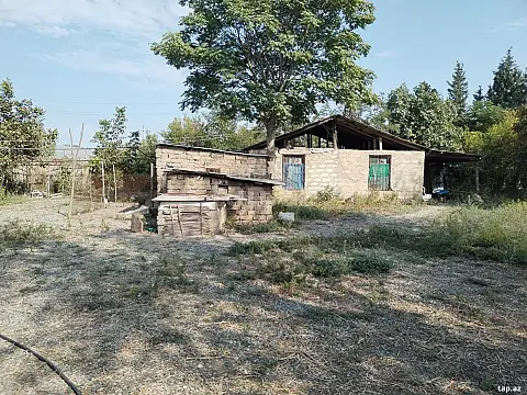 Satılır 2 otaqlı həyət evi 57.5 m² — Ağdam 2 otaq 57.50 m²