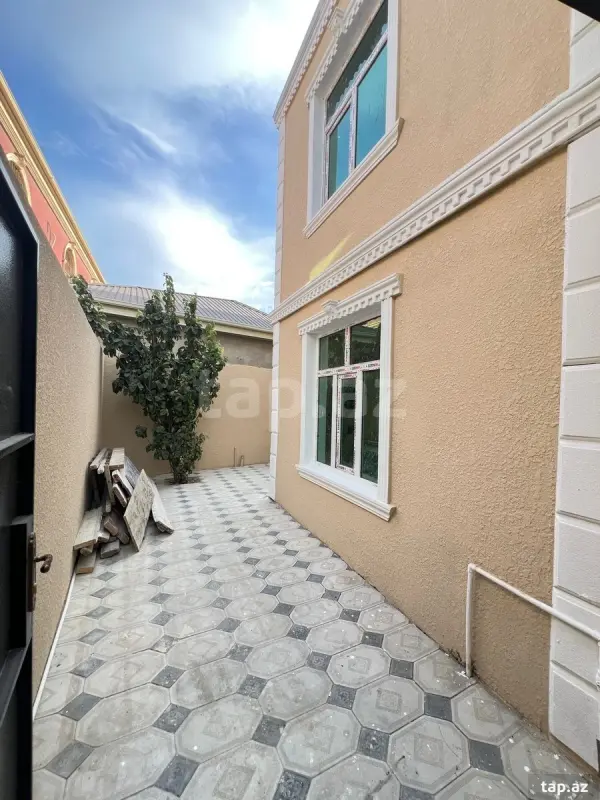 Satılır 4 otaqlı həyət evi 90 m²