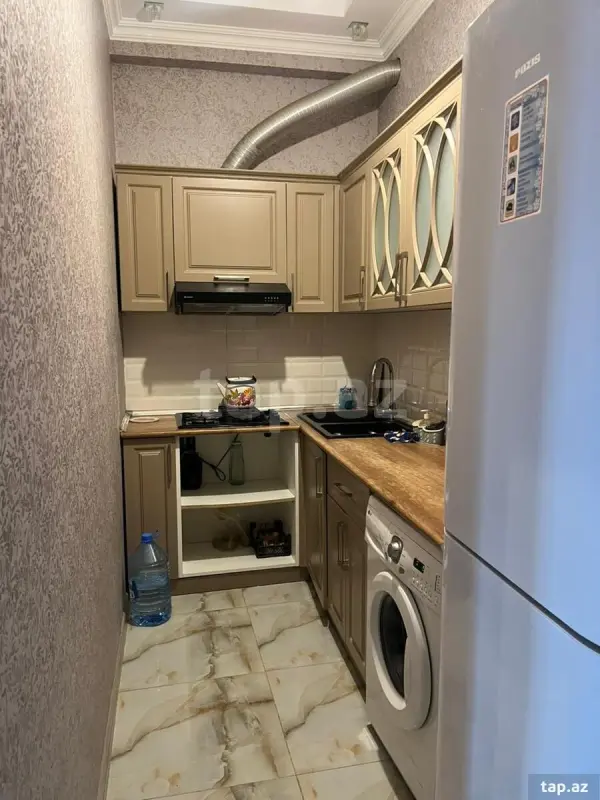 Kirayə verilir 2 otaqlı yeni tikili 50 m²