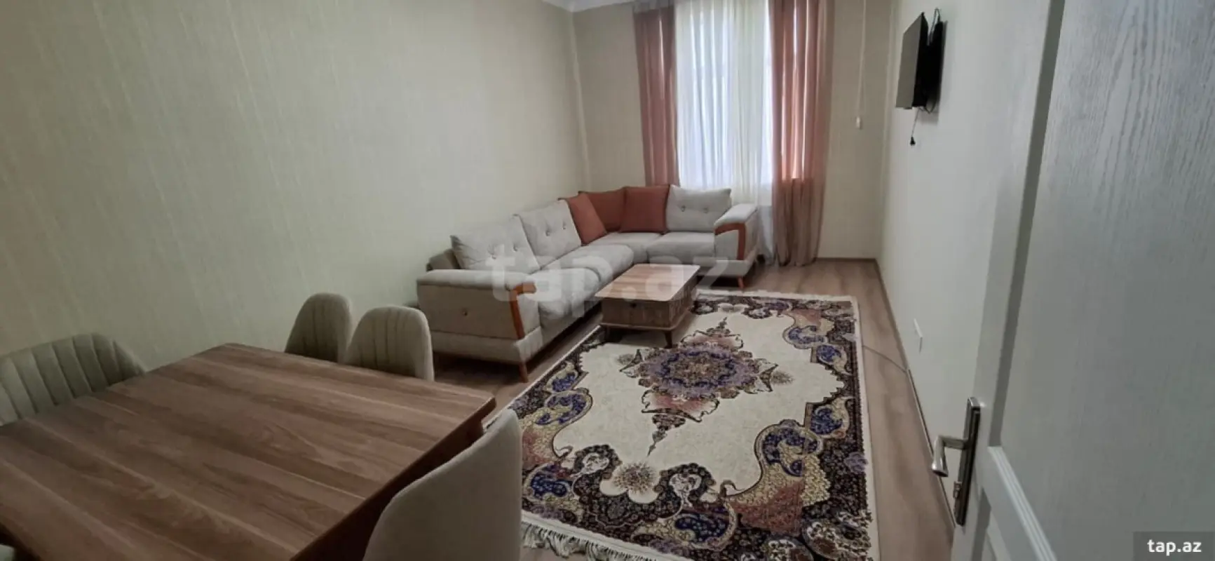 Kirayə verilir 2 otaqlı yeni tikili 65 m²