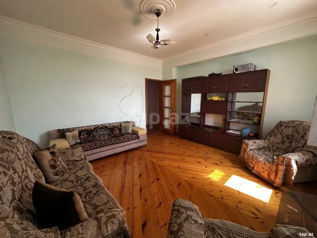 Satılır 2 otaqlı yeni tikili 85 m²
