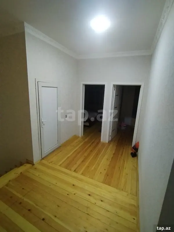 Satılır 4 otaqlı həyət evi 100 m²
