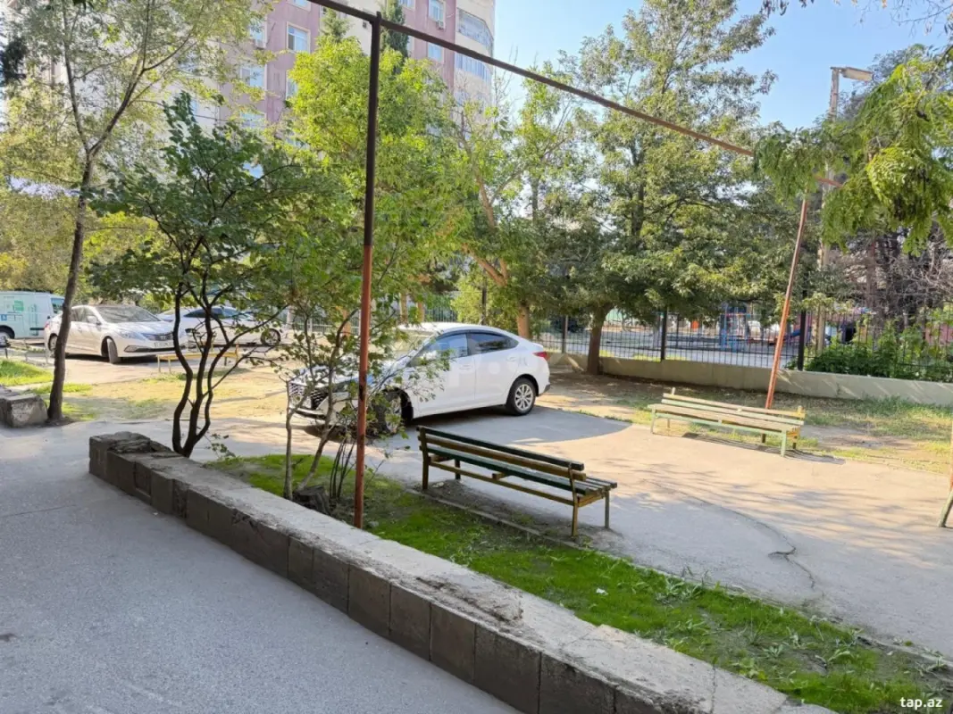 Satılır 1 otaqlı mənzil 36 m²