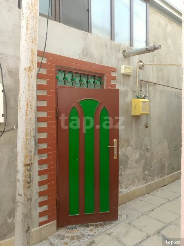 Satılır 4 otaqlı həyət evi 100 m²