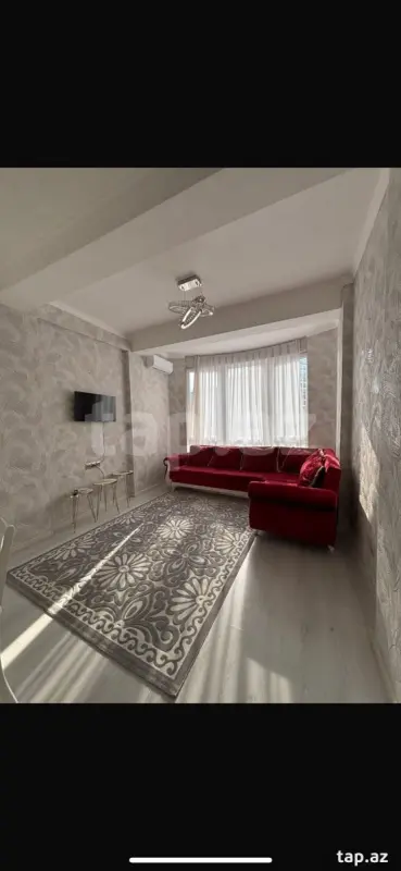 Kirayə verilir 2 otaqlı yeni tikili 60 m²