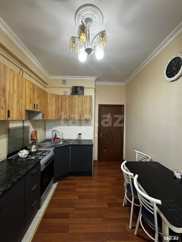 Satılır 2 otaqlı yeni tikili 60 m²