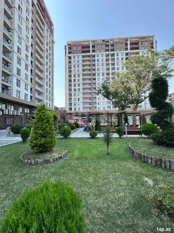 Satılır 3 otaqlı yeni tikili 127 m²