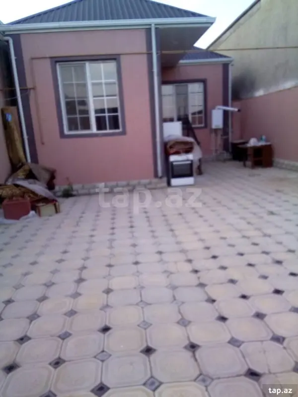 Satılır 2 otaqlı həyət evi 40 m²